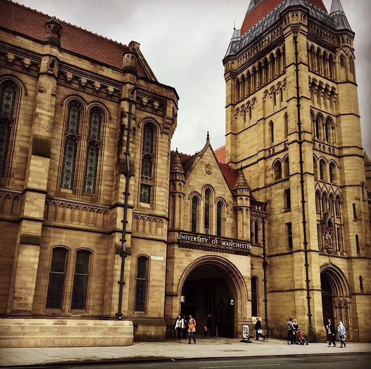 英国留学高薪专业之金融工程专业院校推荐