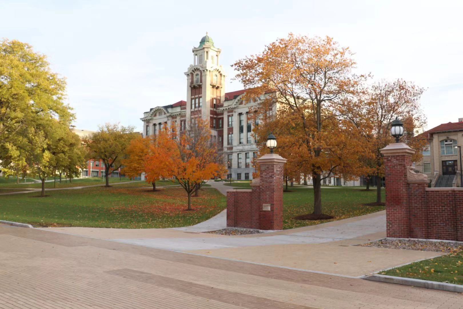 美国土安全局：2021春季学期留学生F1签证将沿用秋季政策