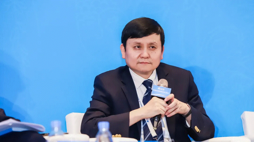 中国或明年上半年开国门，全球华人有望免隔离回国！