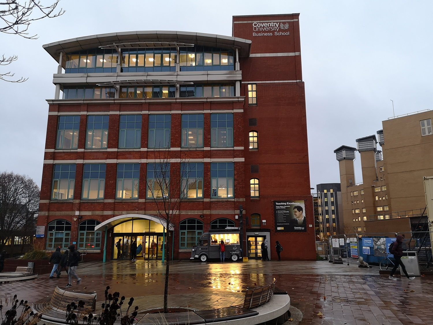 2020年大专生申请英国留学要注意的几点是什么！