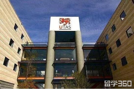 听说你拿到了10000澳元奖学金！住宿费还能减半！