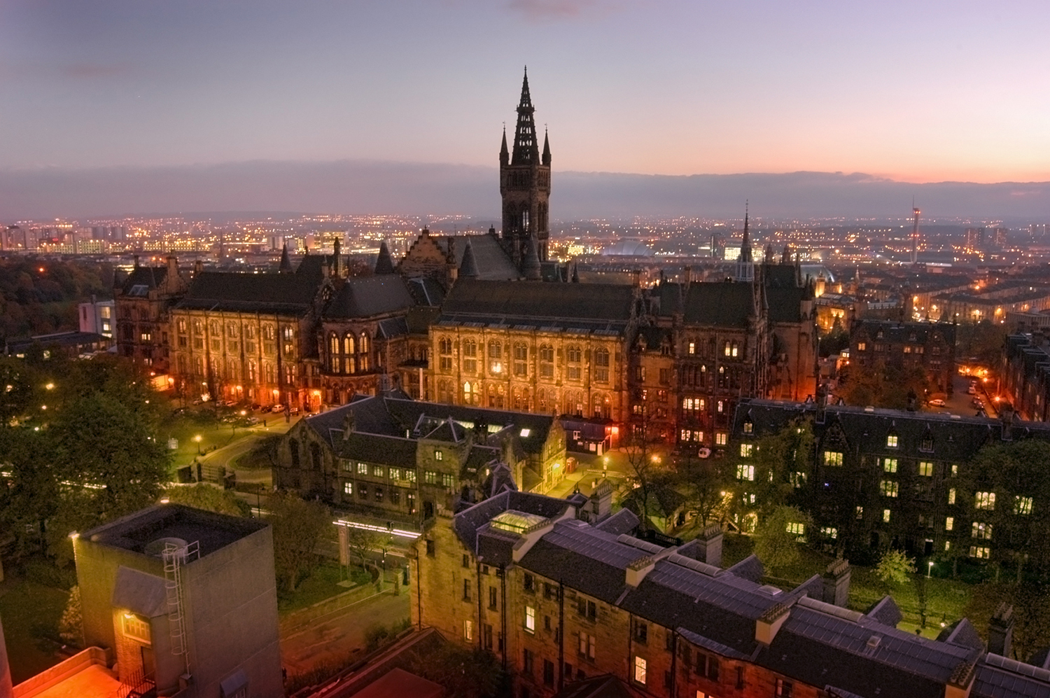 2020年英国留学费用以及英国大学奖学金汇总，全都在这里了！