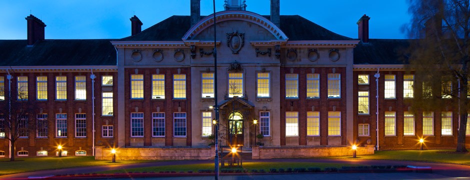 优秀的你一定要知道，英国留学奖学金申请的关键四点！