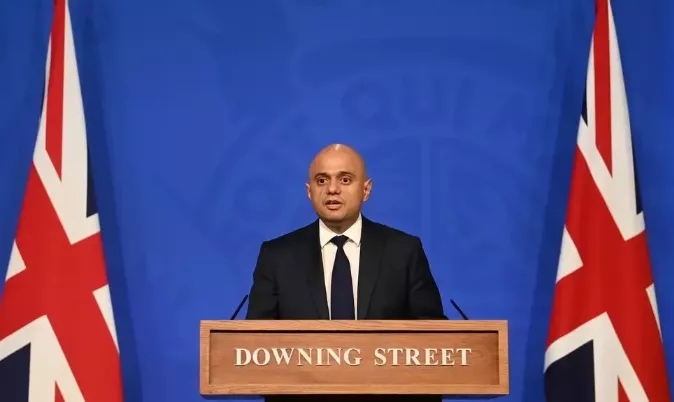 英国或将个摆脱新冠大流行！而留学生的利好不仅于此！