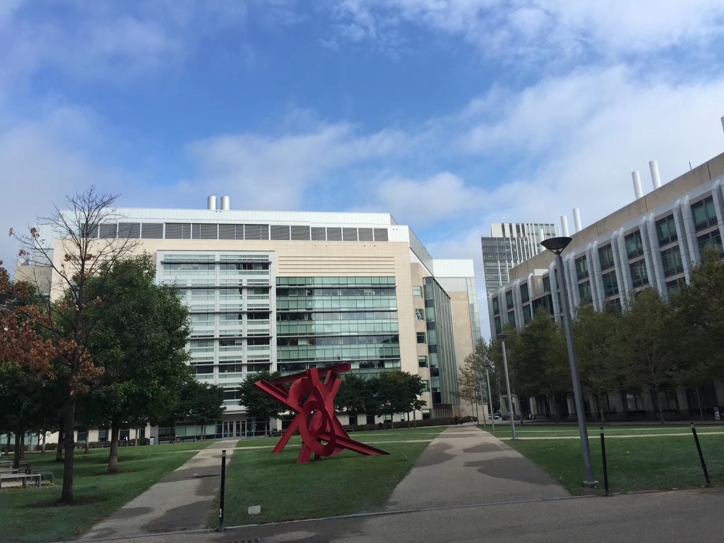 美国留学7类奖学金可申请，哪些学校的奖学金最高？