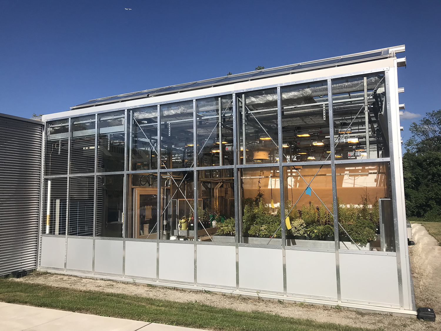 加拿大留学选择专业该注意哪些问题？各专业又需要哪些申请资质？