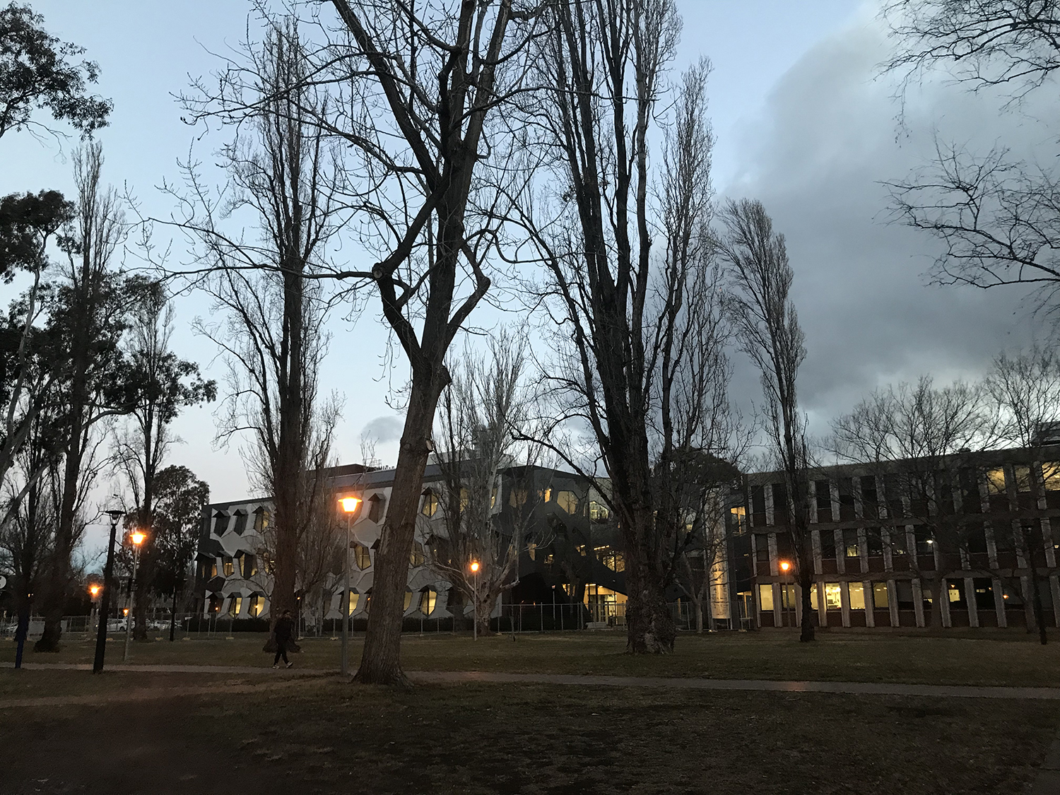 澳洲留学需要准备哪些证件文件？