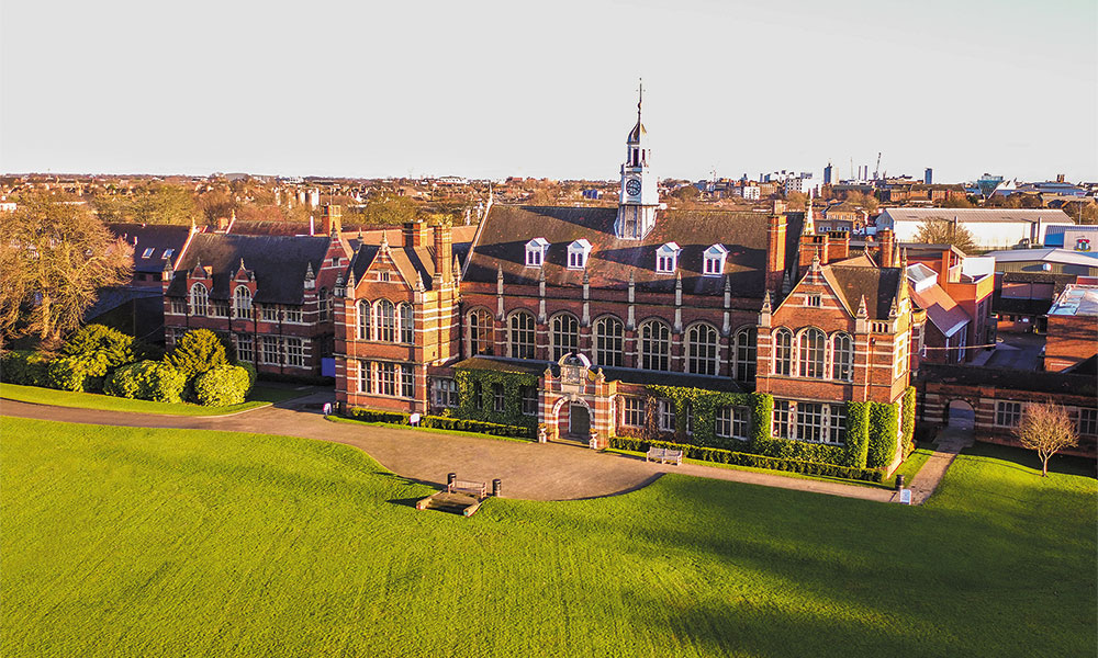 英国奖学金申请的知识点！小本本快记好