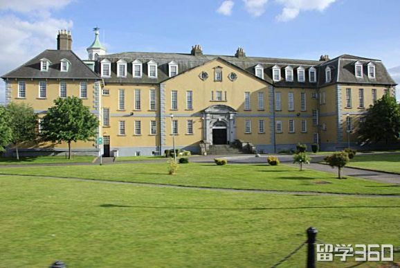 爱尔兰留学语言要求