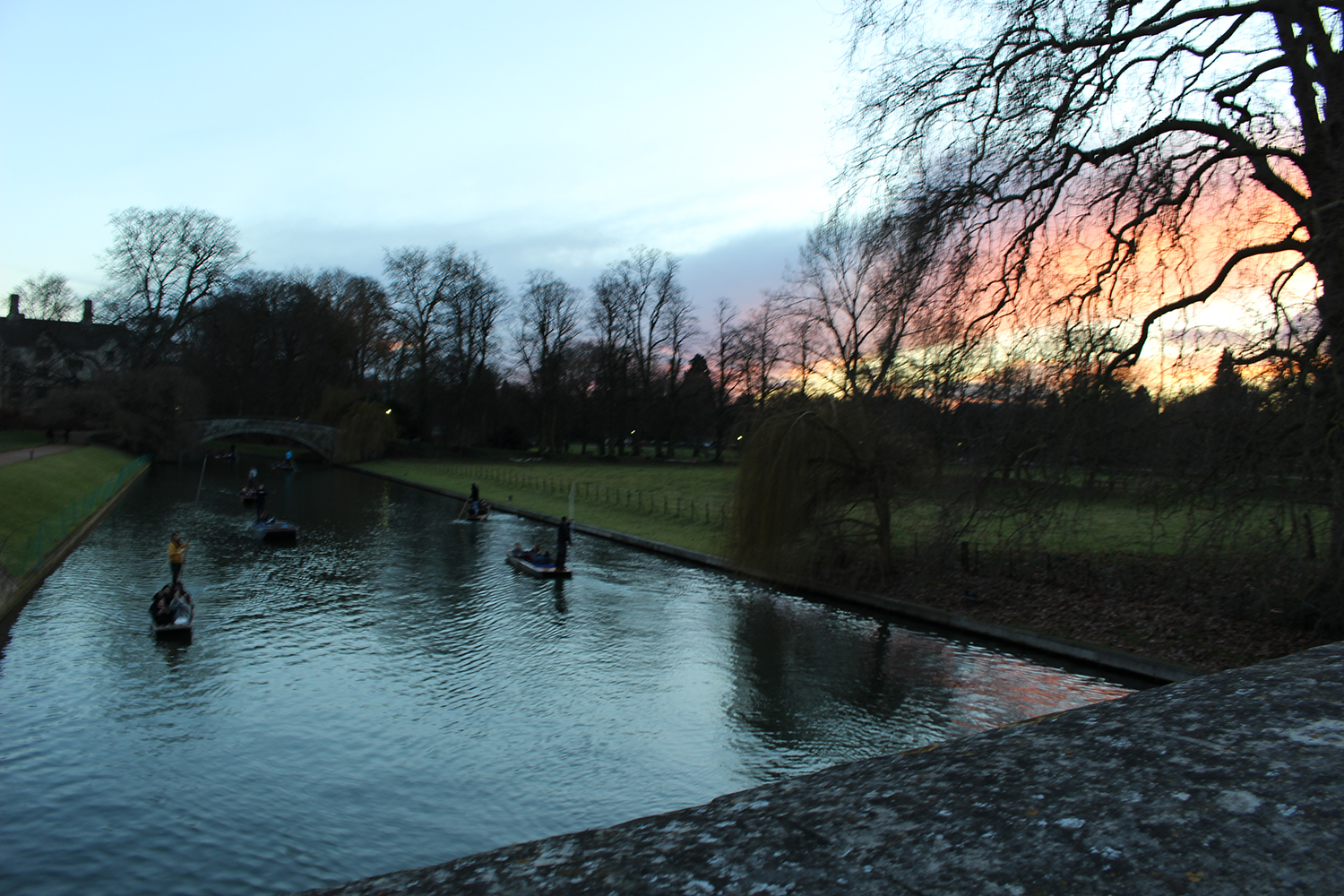 英国TOP10大学申请雅思成绩最低要求汇总，牛津剑桥依旧最难！