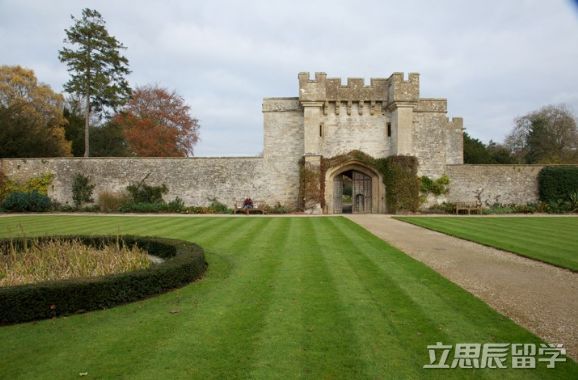 留学英国申请这么多奖学金需要具备哪些条件？