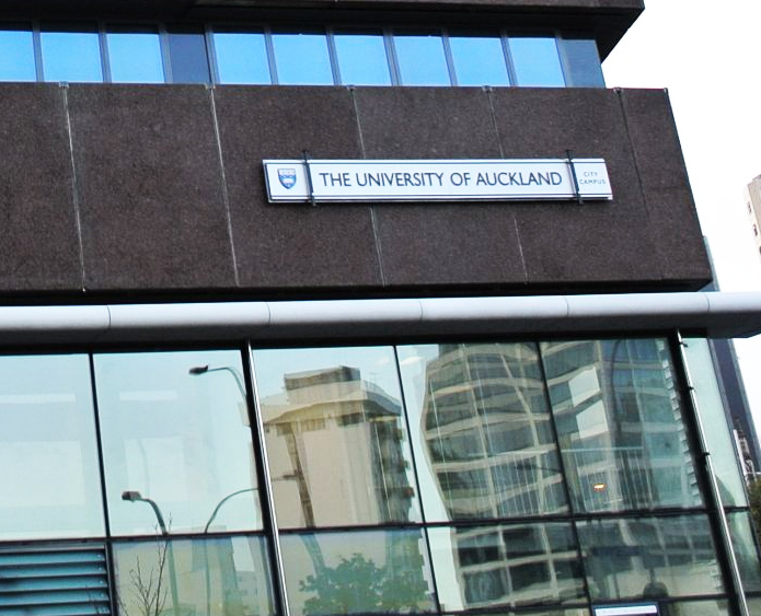 奥克兰大学申请材料