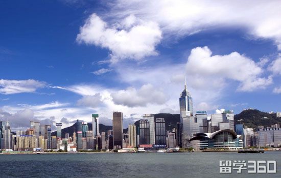 香港本科留学各大院校能申请到哪些奖学金？