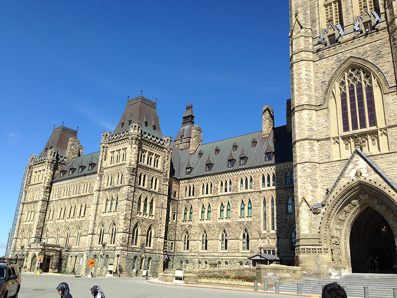 加拿大移民部更新各类签证办理时间！