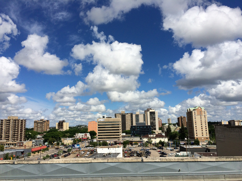 家长零门槛陪同未成年学生入境加拿大！“返校季”出新规！